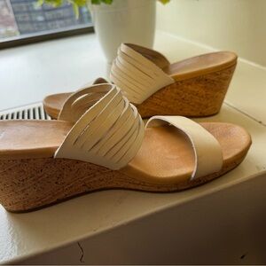 Teva leather cream wedge sandal size 11